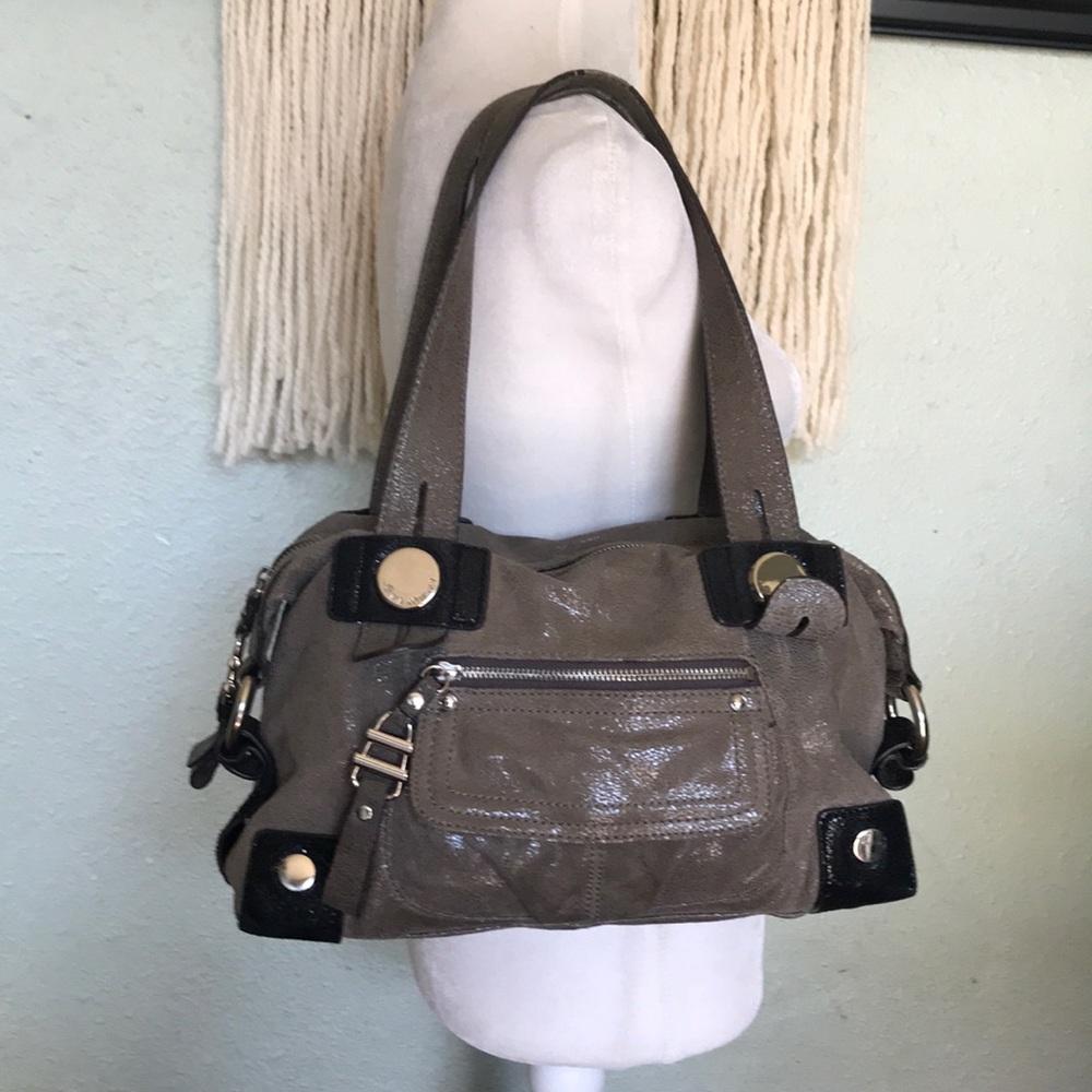 B. Makowsky two toned textured bag